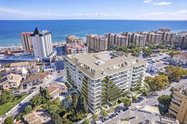 Apartamento en venta en Fuengirola, Castillo de Sohail photo 0