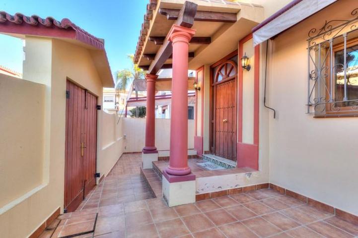 Bungalow en venta en Fuengirola, Centro - Avda. de Mijas photo 0