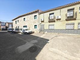 Piso en venta en Villa del Campo photo 0