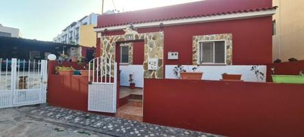 Casa en venta en Candelaria, Punta Larga photo 0