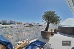 Apartamento en venta en Benalmádena photo 0