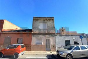 Chalet en venta en Tavernes de la Valldigna, Safor photo 0