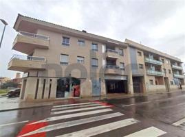 Piso en venta en Montbrió del Camp, Baix Camp photo 0