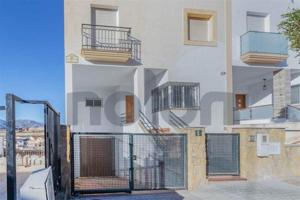 Adosada en venta en Ugíjar, Alpujarra Granadina photo 0