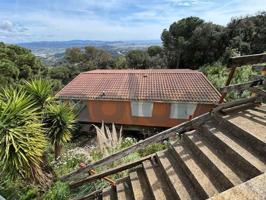 Chalet en venta en Palafolls, Maresme photo 0