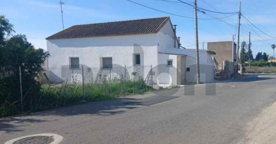 Chalet en venta en Deltebre, Baix Ebre photo 0