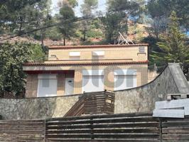 Chalet en venta en Castellnou de Bages, Bages photo 0