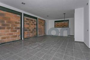 Chalet en venta en Hostalets de Pierola, Anoia photo 0