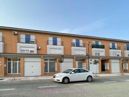 Chalet en venta en Murchante, Calle del Pago, 31521 photo 0