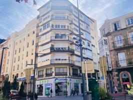 Piso en venta en Torrelavega, Centro photo 0