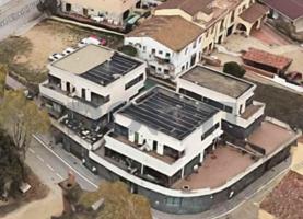 Adosada en venta en Vilassar de Dalt, Maresme photo 0