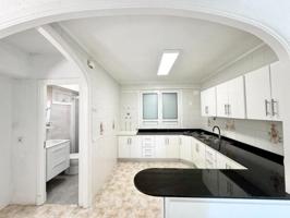 Piso en venta en Mallorca, Santa Catalina photo 0