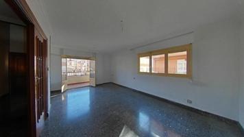 Piso en venta en Elda, Gran avenida photo 0