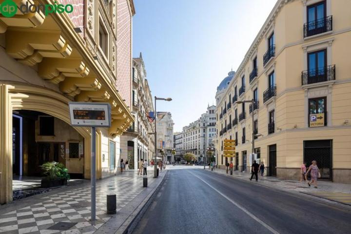 Aticos en venta en Granada, Recogidas photo 0