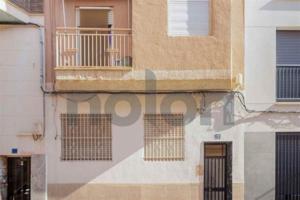 Piso en venta en Crevillente, Baix Vinalopó photo 0