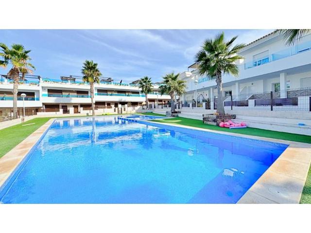 Bungalow en venta en Torrevieja, Los Altos photo 0