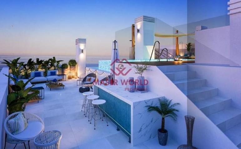 Apartamento en venta en Estepona, Playa La Rada photo 0