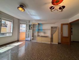 Piso en venta en Gandia, Corea photo 0