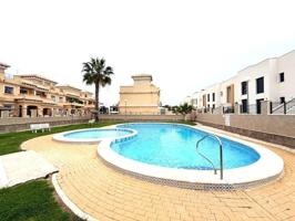 Bungalow en venta en Orihuela, Villamartín - Las Filipinas photo 0