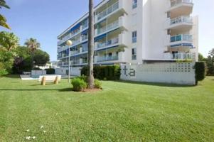 Piso en venta en Marbella, Costa del Sol Occidental-Área de Marbella photo 0