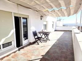 Aticos en venta en Jaén, Calle Muñoz Garnica, 23001 photo 0