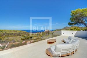 Chalet en venta en Sant Antoni de Portmany photo 0