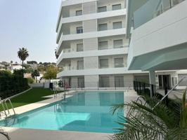 Apartamento en alquiler en Marbella, Nueva Andalucia - La Campana photo 0