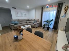 Adosada en venta en Badajoz, Cerro Gordo photo 0