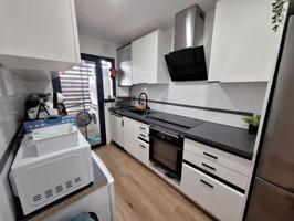 Aticos en venta en Alicante, Pau I photo 0