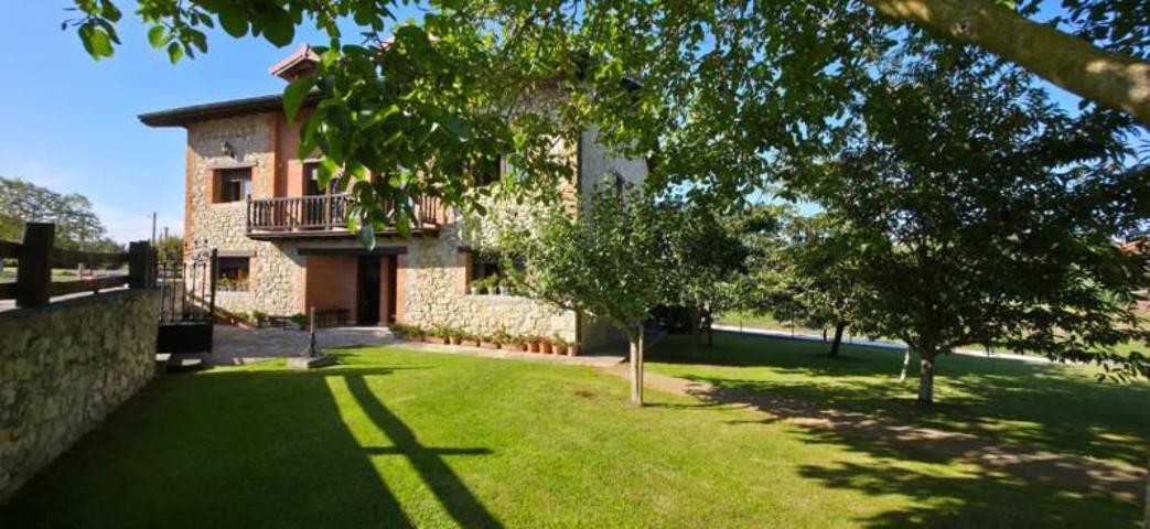 Casa en venta en Ribamontán al Mar, Ribamontán al Mar photo 0