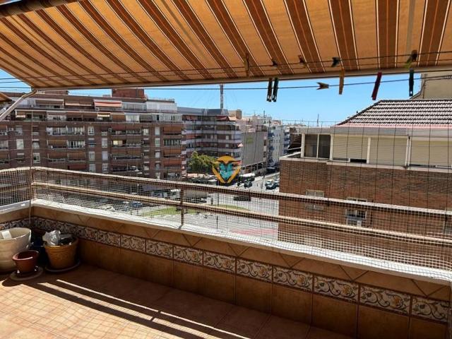 Aticos en venta en Benidorm, Colonia Madrid photo 0