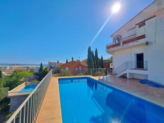 Chalet en venta en Denia, Montgo photo 0