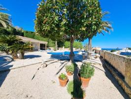 Chalet en venta en Denia, Montgo photo 0