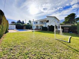 Chalet en venta en Denia, Las Rotas (Dénia) photo 0