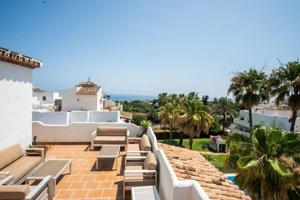 Aticos en alquiler en Marbella, Marbella Golden Mile - Jardines de Sierra Blanca photo 0