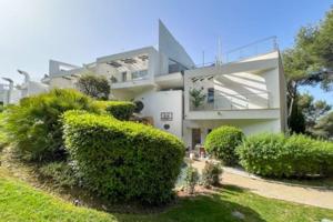Adosada en alquiler en Marbella photo 0