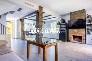 Casa en venta en Alcalá de Guadaira, Oromana photo 0