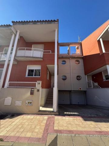Adosada en venta en Arroyo de la Encomienda, Arroyo photo 0