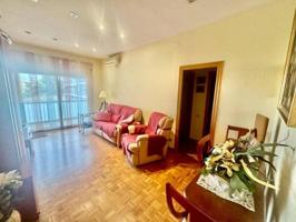 Aticos en venta en Barcelona, El Guinardó photo 0