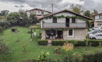 Casa en venta en Gamiz-Fika, Pais vasco photo 0