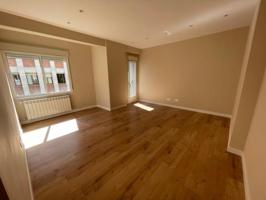 Apartamento en alquiler en Valladolid, Centro photo 0