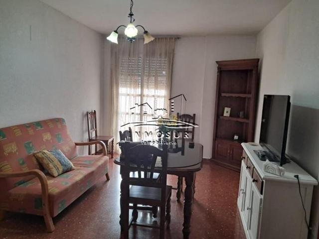 Piso en alquiler en Lucena, Lucena photo 0