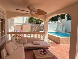 Chalet en venta en Marbella, Nueva Andalucia - La Campana photo 0