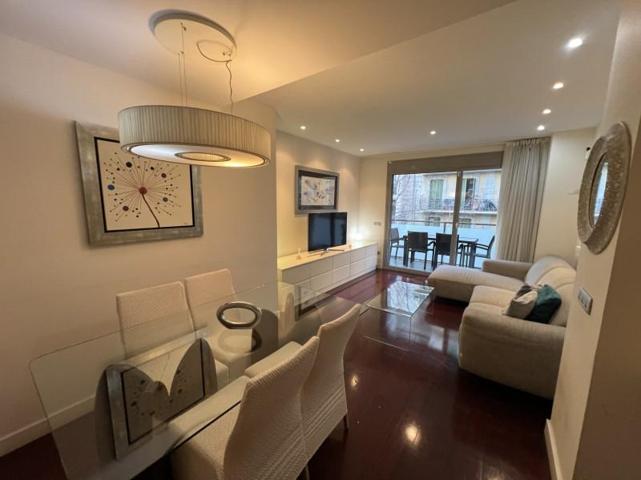 Piso en venta en Barcelona, Barcelona photo 0