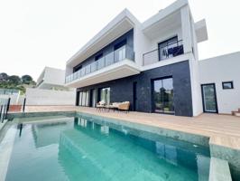 Casa en venta en Alzira photo 0