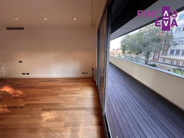 Piso en venta en Barcelona, Barcelona photo 0