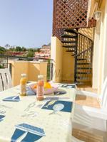 Apartamento en venta en Los Cristianos, Calle Meandro, 38650 photo 0