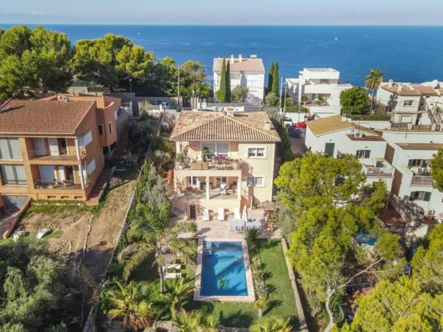 Chalet en venta en Calvia, El Toro photo 0
