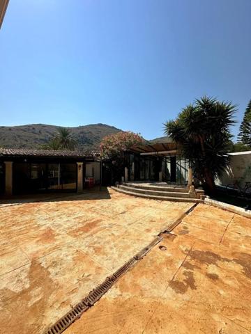 Local comercial en venta en Alcúdia, Puerto Alcudia photo 0