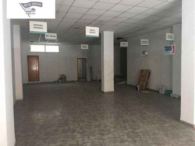 Local comercial en alquiler en Ontinyent, Sant Josep photo 0